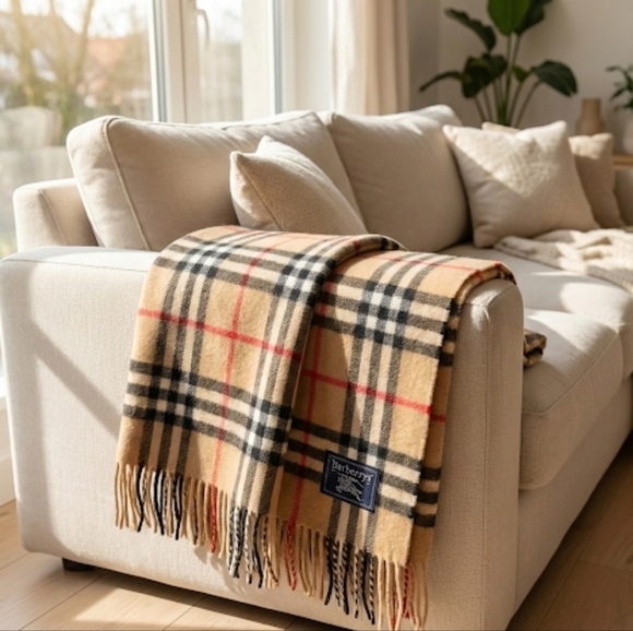 Burberrys Nova Check Wool Shawl Blanket Scarf Wrap ✨ - Picture 9 of 9